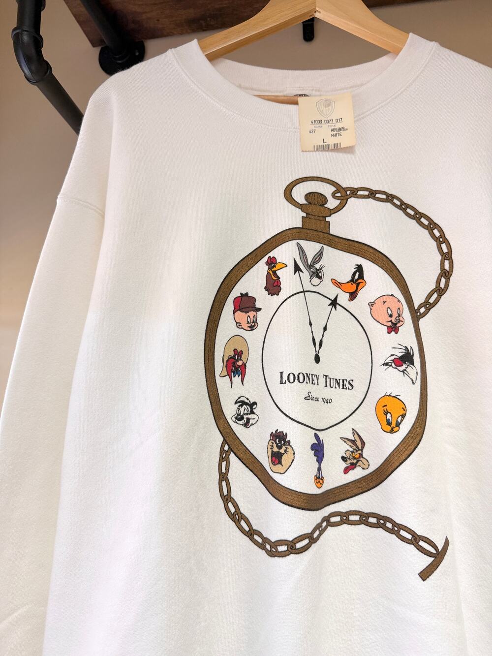 1991 Looney Tunes Clock 90s Vintage Crewneck Sweatshirt Taz Bugs Bunny Watch